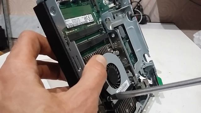 Мини компьютер HP 260 G2 DM.Что внутри?