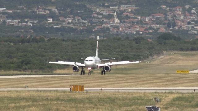 [4K] Plane Spotting At Split Airport (SPU/LDSP) | Croatia Airlines A320, A319, Dash 8-400