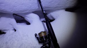 ОСОБЕННОСТИ зимнего СПИННИНГА. Какой спиннинг выбрать, как ловить и когда лучше клюет? | ВихровLIFE