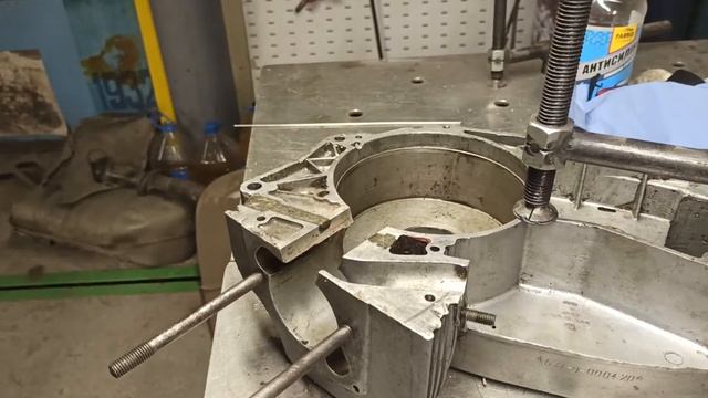 Ремонт алюминиевого картера Ява смотреть онлайн