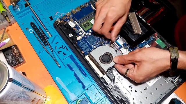 Ноутбук HP 255 G7 разборка смотреть онлайн