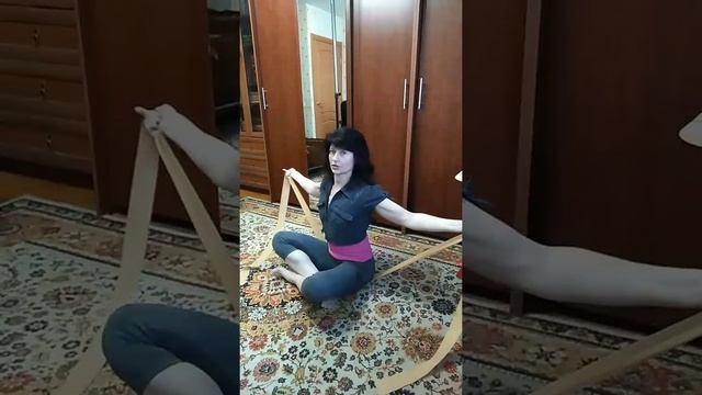 Упражнения с резинкой для осанки. смотреть онлайн