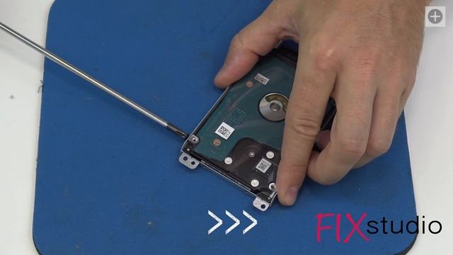 Dell Inspiron 17 5000 - SSD & Battery upgrade [4K] смотреть онлайн