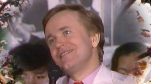 «ЭТОТ МАЙ». Исполняет Евгений Мартынов (муз. Е.Мартынова, сл. Т.Коршиловой).