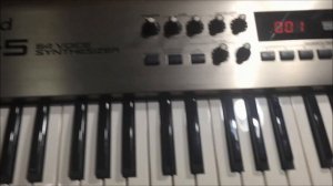 Roland RS-5 64 voice synth demo and direct recording