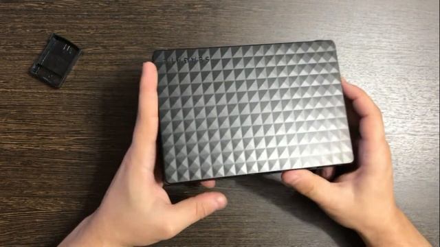 Распаковка, обзор и тест Seagate Expansion 3tb