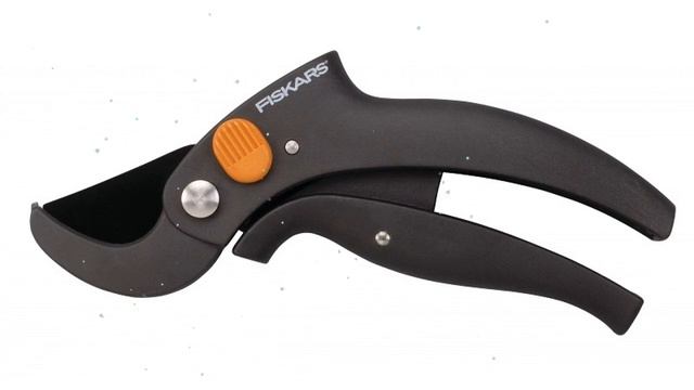 Контактный секатор с рычажным приводом P53 (Fiskars) обзор 1001532 смотреть онлайн