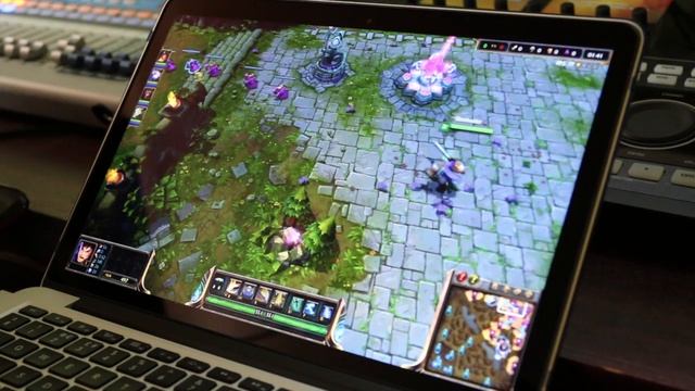 Diablo 3 - League of Legend - StarCraft 2 (Macbook Pro) смотреть онлайн