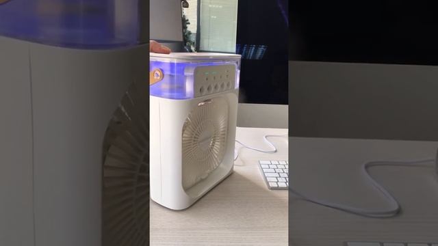 ¿Un ventilador con agua suficiente para refrescarte este verano? ¿Tiene mucho ruido? смотреть онлайн