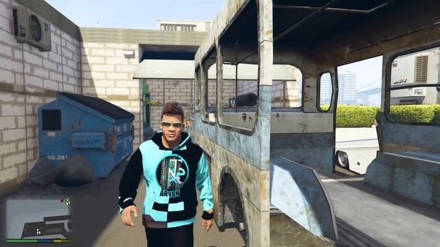 Franklin & Shinchan Build a Secret Room in the School Bus in GTA 5 смотреть онлайн