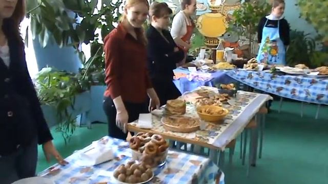 Школьная ярмарка 27 февраля 2009 смотреть онлайн