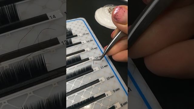 КАК БЫСТРО СФОРМИРОВАТЬ ПУЧОК В М ИЗГИБЕ. Снимать пучок лучше чуть выше залома, ножка не разойдется смотреть онлайн