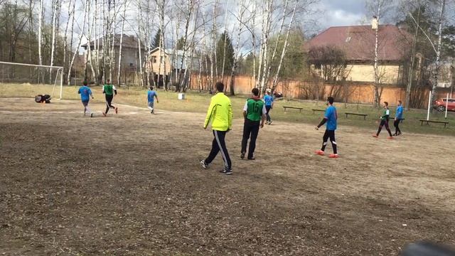 Фаворит - Куры (1/4 финала Зимнего Кубка города Железнодорожного) смотреть онлайн