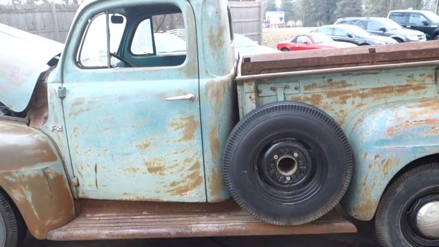 1948 Ford Pickup - F2 - ORIGINAL PATINA PAINT - 4-SPEED/V8 - FOR SALE смотреть онлайн