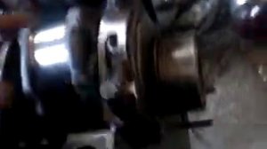 Д 21 Вращение коленвала после реставрации постелей блока