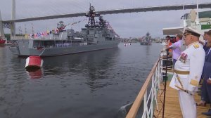 Парад военных кораблей в честь Дня ВМФ России во Владивостоке
