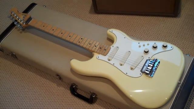 1984 Fender Elite Strat Eddie Vegas.MP4 смотреть онлайн