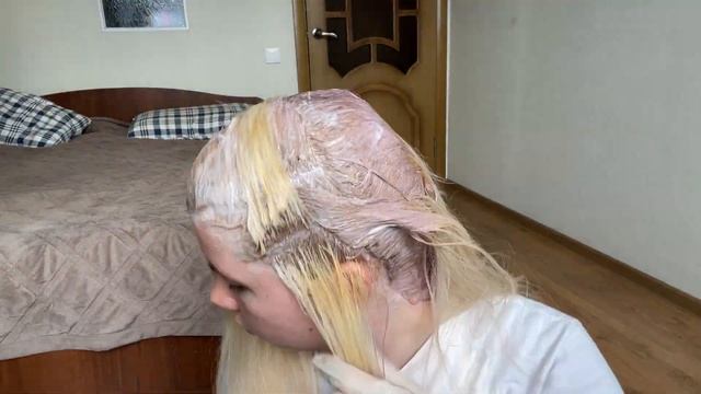 Убрать желтизну / Блонд окрашивание смотреть онлайн