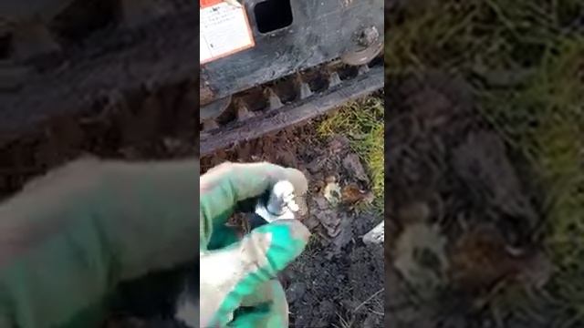 Натяжитель гусеницы миниэкскаватора Ht10