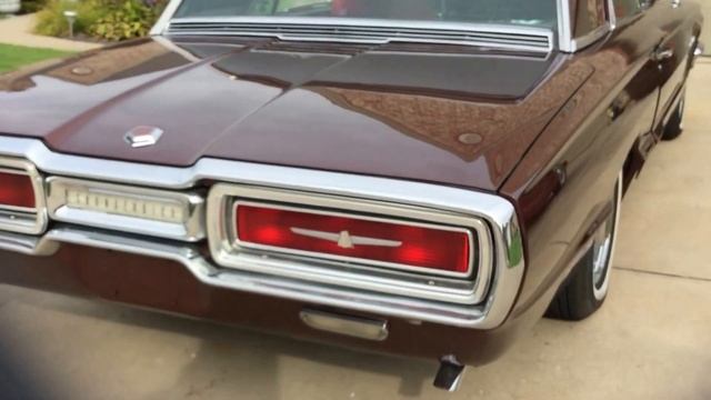 1964 Ford Thunderbird смотреть онлайн