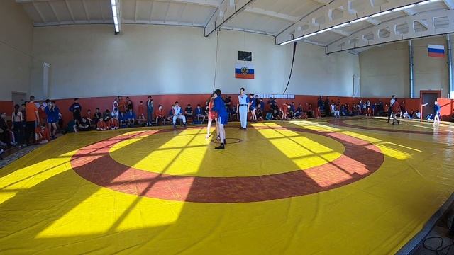 46 кг. Гилетин Б. (Барнаул)- Элизбарян Д. (Бийск). Первенство Алтайского края по самбо до 15 лет. смотреть онлайн