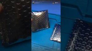 notebook-31 Отказывается от подарков