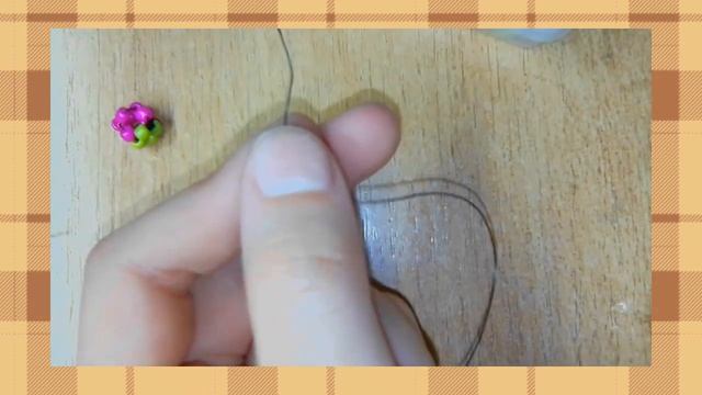 туториал на ягодку из бисера ? смотреть онлайн