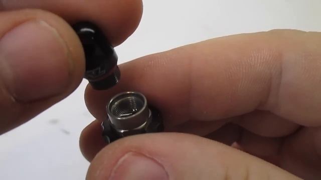 Axial SCX10 Deadbolt - Shocks - $50 Budget Build - Week 18 смотреть онлайн