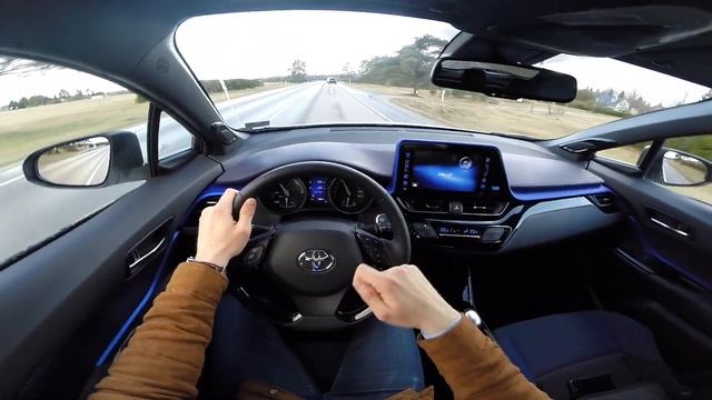 2017 Toyota C-HR Hybrid - useful hybrid system in a nice body смотреть онлайн