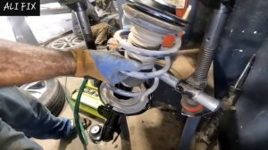 замена амортизаторов... тойота рав4 2013 - 2018 .. toyota rav4 #подвеска #ходовая #тойота #рав4