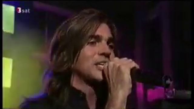 Juanes - La Camisa Negra (En Vivo) смотреть онлайн
