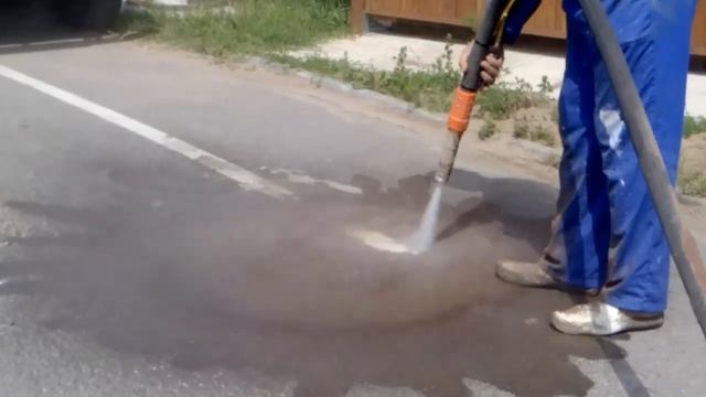 Удаление разметки абразивоструйным агрегатом ECO QUIP смотреть онлайн