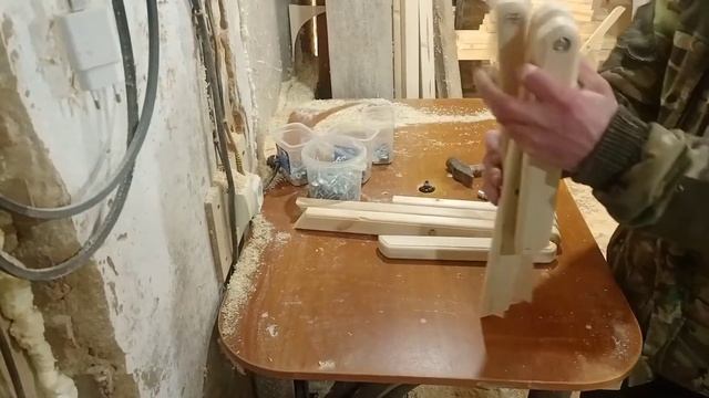 Складной стул (табурет) своими руками.Размеры и порядок сборки.Для дачи или рыбалки. смотреть онлайн