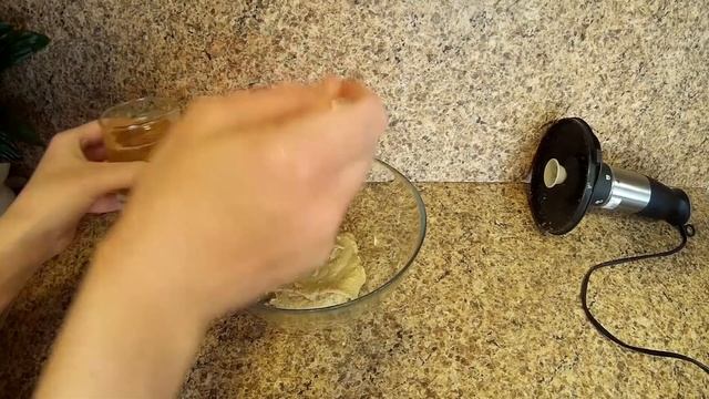Домашняя ХАЛВА из семечек и арахиса. Полезный десерт (ПЕРЕЗАЛИВ) смотреть онлайн