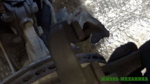 Дастер замена тормозных дисков и тормозных колодок ( Renault Duster)