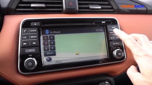 Compatte 2018 a confronto | Citroen C3, Ford Fiesta, Nissan Micra, Suzuki Swift e Volkswagen Polo смотреть онлайн