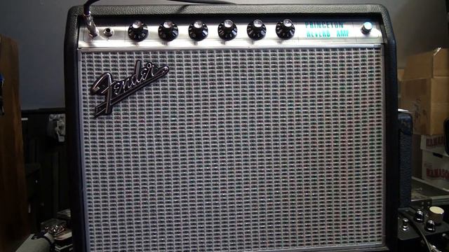Fender Princeton Reverb Amp Rattle ('68 Custom) смотреть онлайн