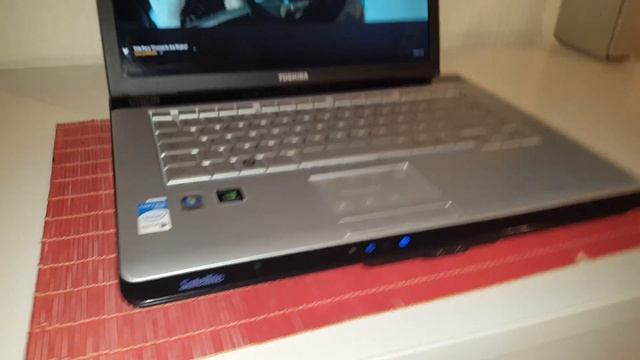 Toshiba Satellite A200 смотреть онлайн