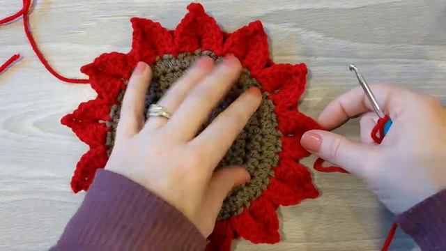 Crocodile Stitch - Poinsettia Crochet Tutorial смотреть онлайн