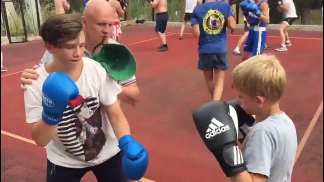 Сборы клуба Ударник в Крыму, Алушта - детская группа смотреть онлайн