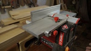 Фуговально-рейсмусовый станок Зубр.  Как показал себя в работе.