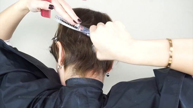 HAIRCUT TUTORIAL: HOW TO CUT YOUR PIXIE AT HOME. Haircutting / Trimming Short Hair For Men And Wome
