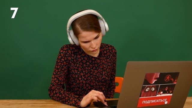 ЛУКЕРЬЯ ИЛЬЯШЕНКО УГАДЫВАЕТ КАДРЫ, МУЗЫКУ И ЦИТАТЫ ИЗ КИНО [КИНОБИТВА #20] смотреть онлайн