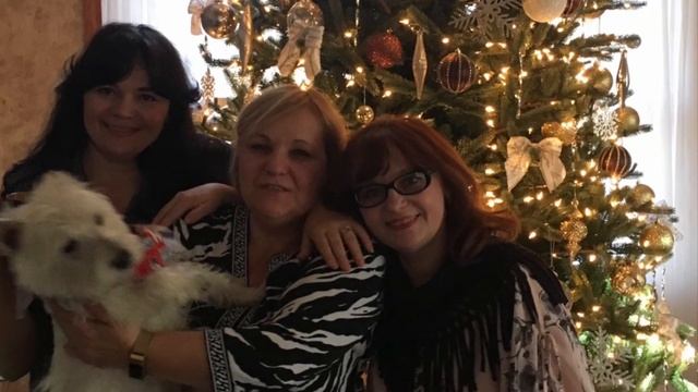 НАША ЛЮБИМАЯ МАМУЛЬКА И ЕЕ ПЯТЬ ДОЧЕРЕЙ ! смотреть онлайн