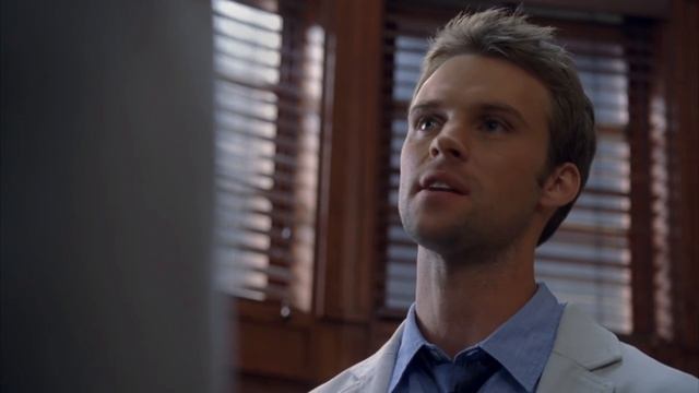 Chase becoming House over the years (House MD) смотреть онлайн