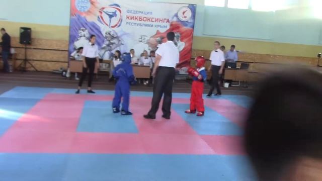 Валуйский Олег Поинт 1 бой