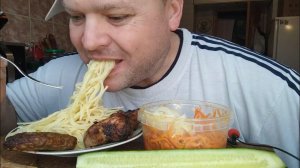ОБЖОР спагетти и мясо свинины/мукбанг/завтрак