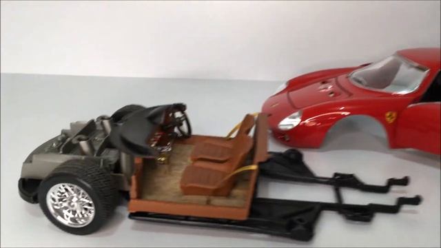 FERRARI 250 LM, 1965, 1/18 BURAGO смотреть онлайн