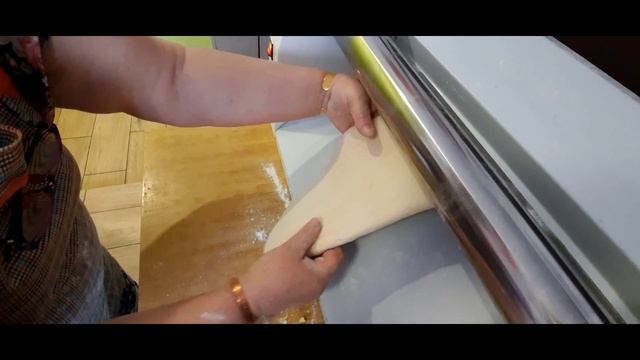 Жизнь на хуторе и в деревне!Некогда скучать!Ищем клад!Печём просфоры!Смотрим за хозяйством! смотреть онлайн