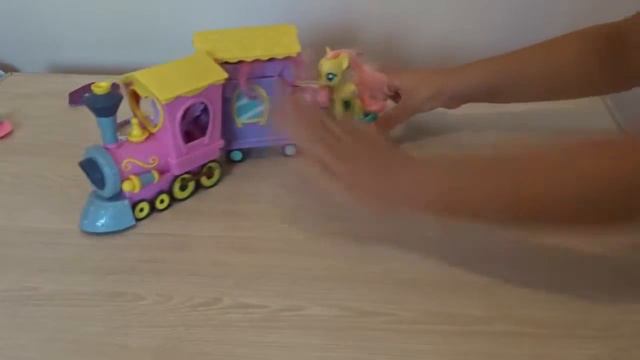 ПОНИ Искорка ПИНКИ ПАЙ Флаттершай ЭПЛДЖЕК Поехали в ГРУЗИЮ В БАТУМИ на Чёрное море смотреть онлайн